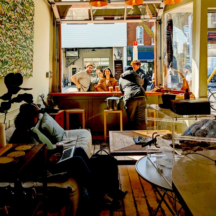 135 Ossington laptop-friendly coffee shop in Trinity Bellwoods, Toronto