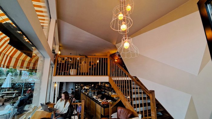 Coffee Room - laptop-friendly cafe in Oud West Amsterdam
